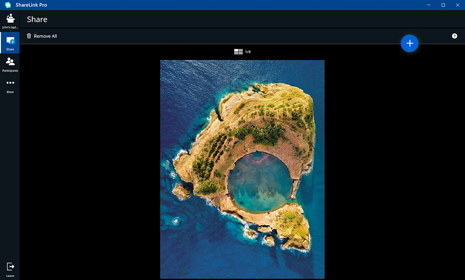 A Moderator icon is added when Moderator mode is selected from the ShareLink Pro software